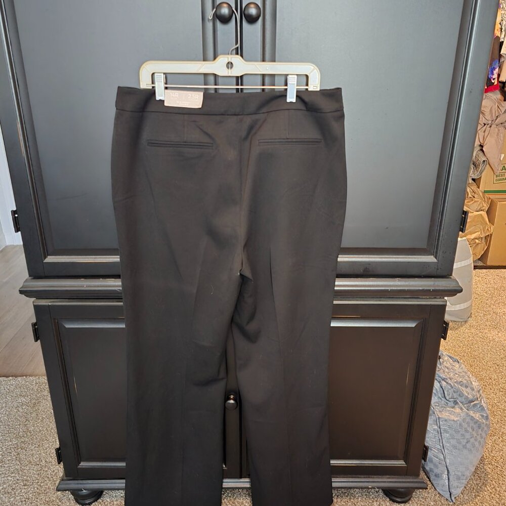 Chicos Trousers - Picture 2 of 7